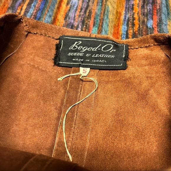 Made in Israel Full Suede Leather Garment by Beged-Or. - Picture 5 of 7